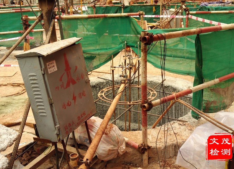 1502686792928754.jpg 深井載荷試驗(yàn)圖片A.jpg